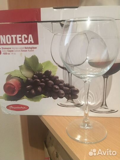 Бокалы, стопки, пивные кружки