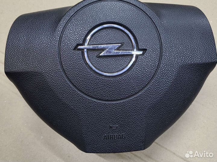 Подушка безопасности в руль Opel Zafira B Astra H