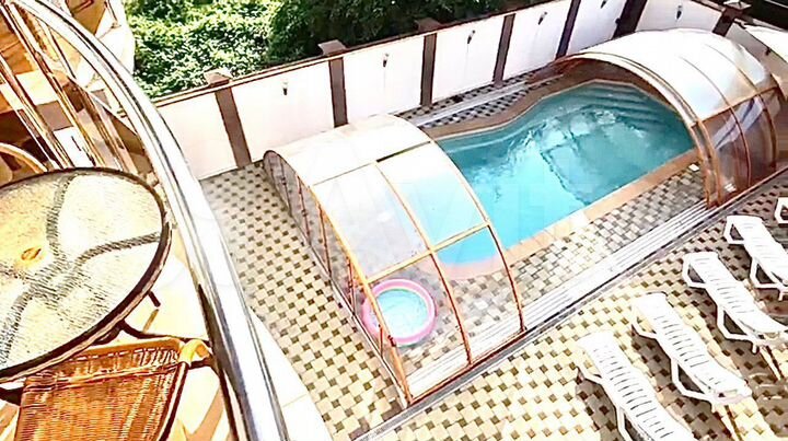 Гостиница, 800 м²