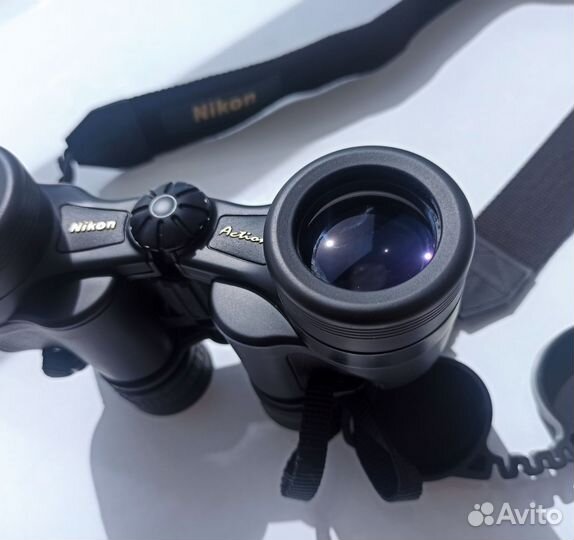 Бинокль Nikon Action 7x35