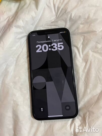 Телефон iPhone 12 mini
