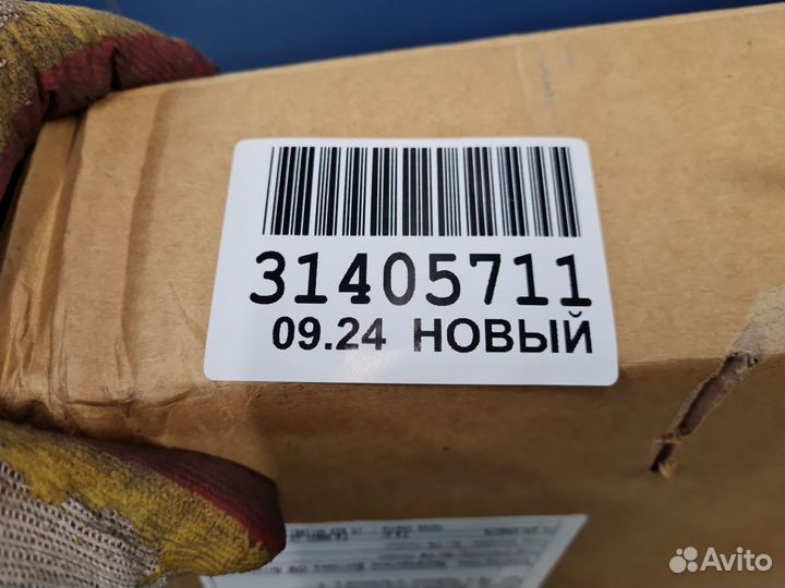 Капот Ford Focus 3 2011-2019