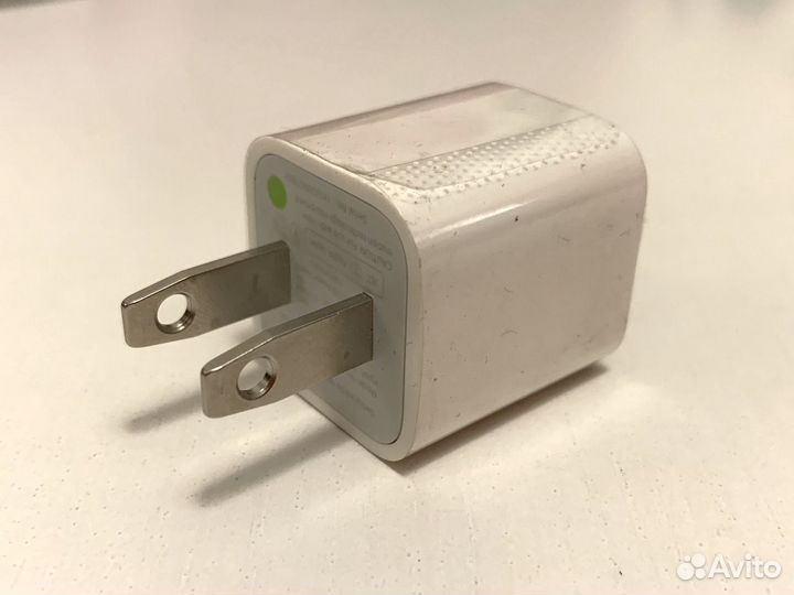 Адаптер Apple для американской розетки