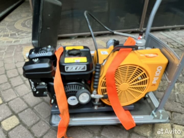 Компрессор Baur-Poseidon PE 100-TB-F02