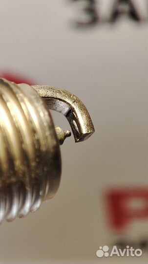 Свеча зажигания VAG 06K905611C