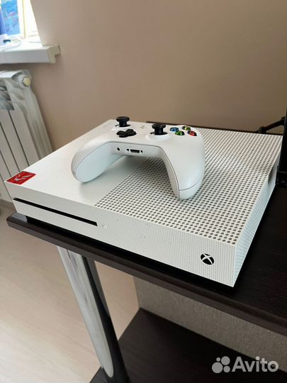 Xbox One S