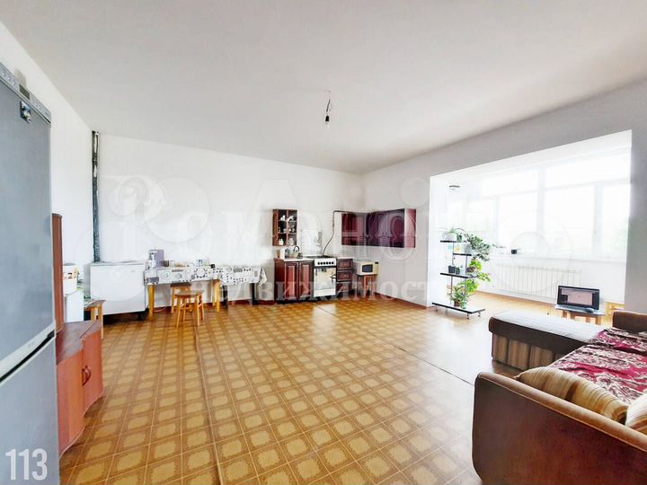 3-к. квартира, 140 м², 4/9 эт.