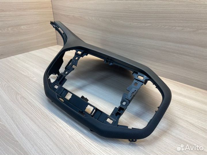 Накладка торпедо LADA X-Ray