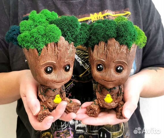 Кашпо Грут Милаш с мхом