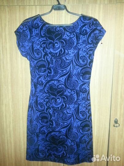 Платье короткое размер 46