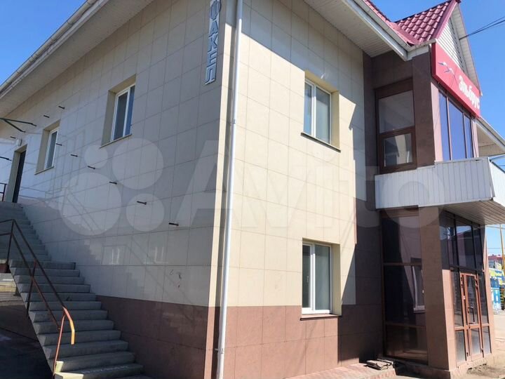 Здание, 327 м²