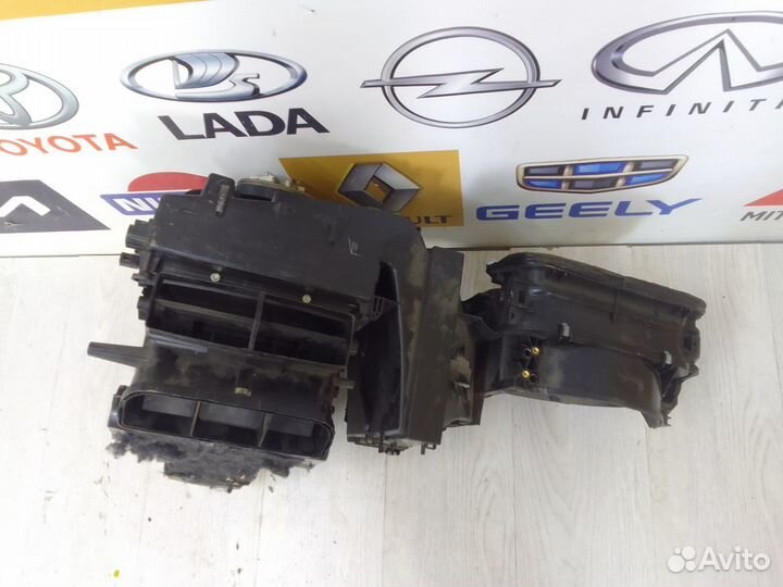 Корпус печки отопителя Volkswagen polo 5