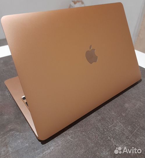Apple MacBook Air