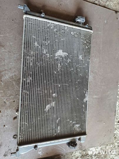 Радиатор охлаждения Volkswagen Passat B6