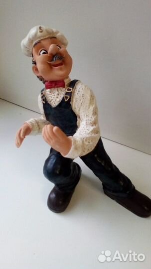 Декоративная подставка для бутылки