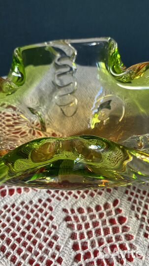 Ваза цветное стекло чехия гутная техника