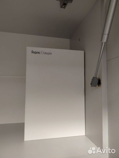 Коробка от яндекс станции макс