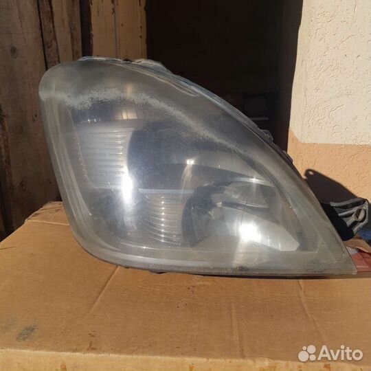 Фара передняя ближнего света iveco дейли б.у