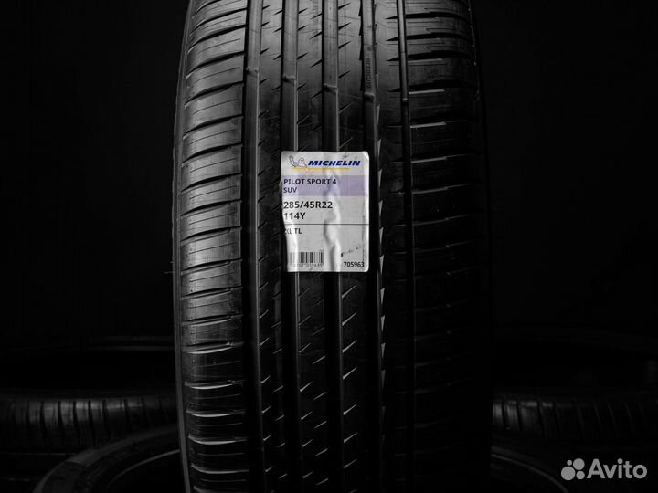 Michelin Pilot Sport 4 SUV 285/45 R22 и 325/40 R22