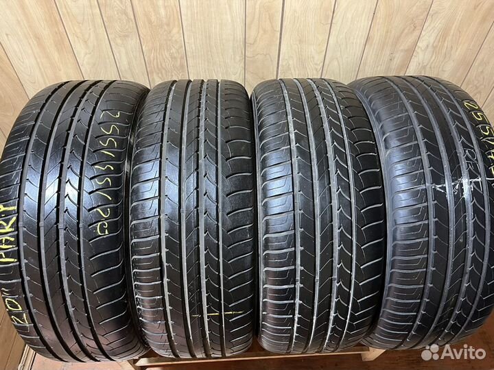 Goodyear EfficientGrip 255/45 R20