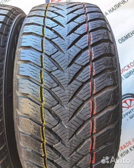 Goodyear UltraGrip 235/55 R17 103V