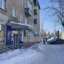 Торговая площадь с высокой проходимостью, 245 м²