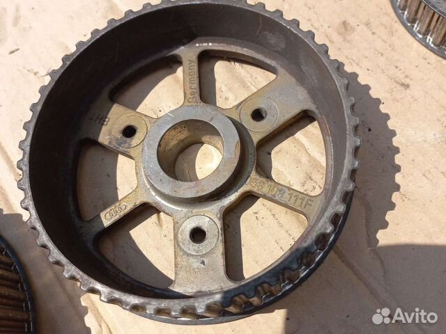 Audi A6 C5 2,5TDI шкивы 059109111F/G распредвалы