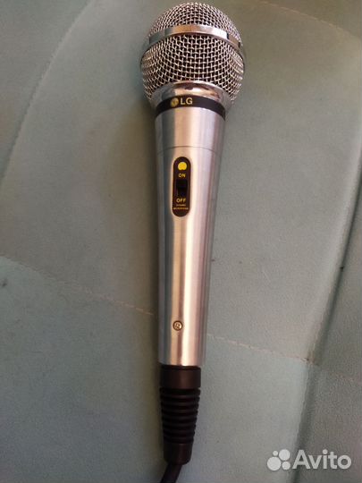 Микрофон для караоке LG
