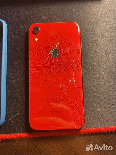 iPhone xr 64gb red