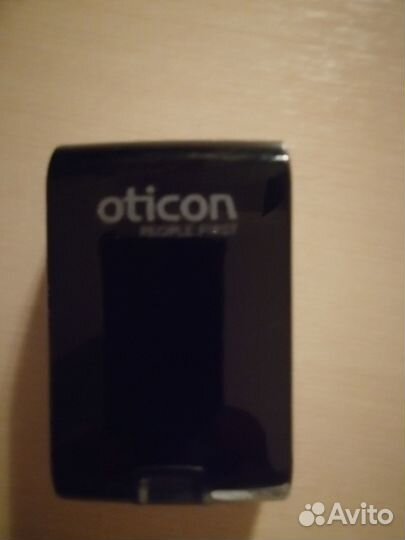 Слуховой аппарат oticon