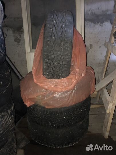 Nokian Tyres Hakkapeliitta 7 205/60 R16