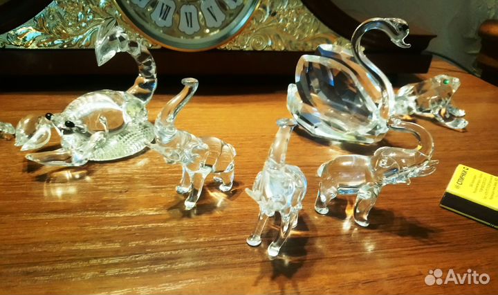 Фигурки из хрусталя