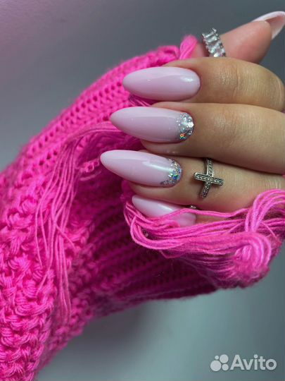 Маникюр на дому