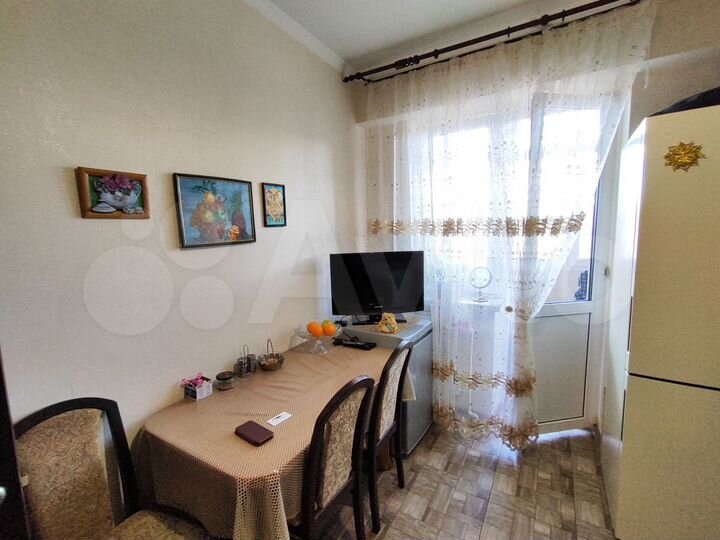 2-к. квартира, 56,3 м², 3/8 эт.