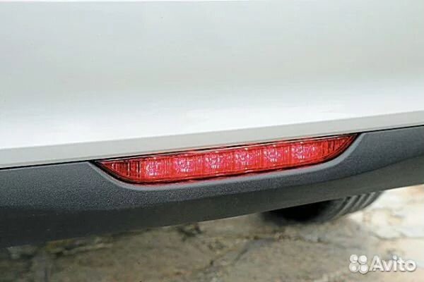 Фонарь Гранта Лифтбек в бампер задний