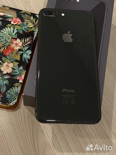 iPhone 8 Plus, 128 ГБ