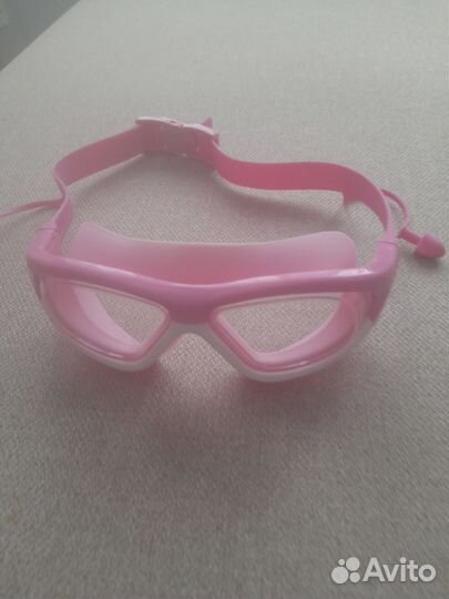 Очки для плавания