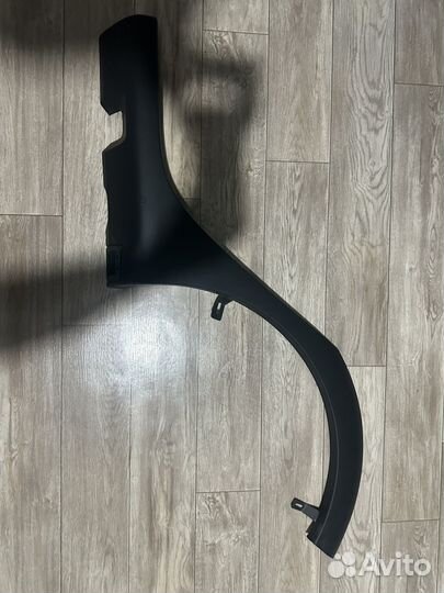 Молдинг задней арки левый Sandero