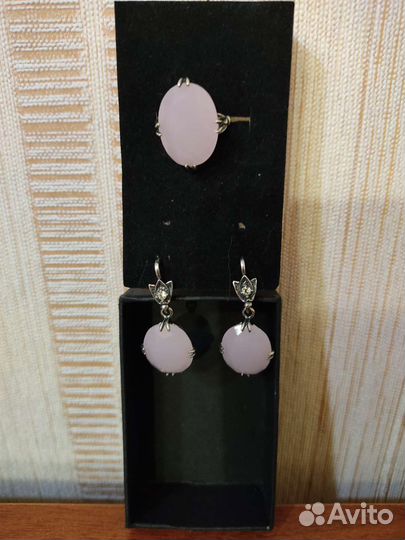 Комплекты ювел. Бижутерии с натур. Минералами