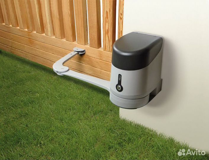 Рычажная автоматика для распашных ворот Nice hopp