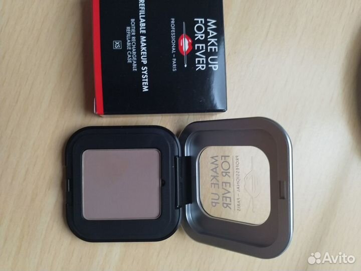 Make up for ever тени