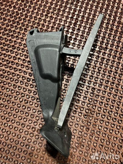 Педаль газа F15 F16 G01 G05 G30 педаль тормоза