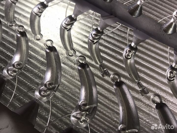 Форма чпу для литья грузил (банан, 2-32)