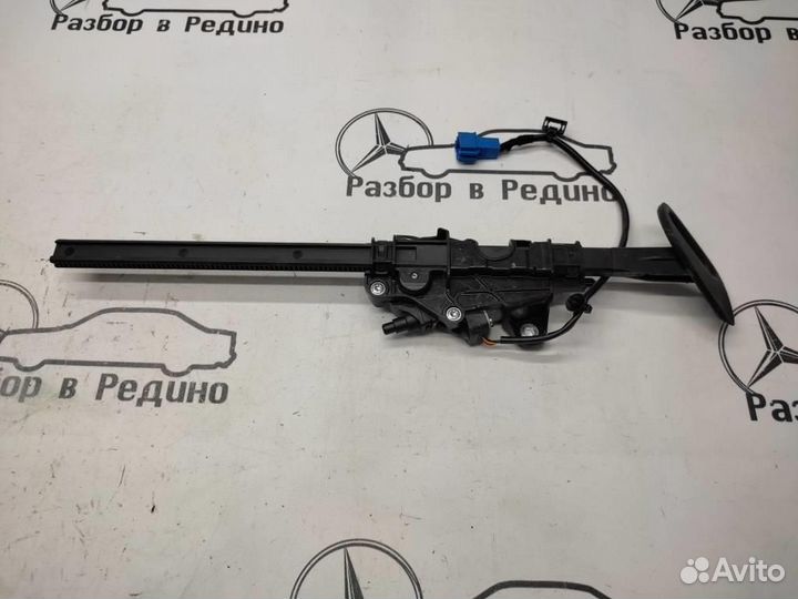 Подаватель ремня w238 coupe E-class 274.920 2017