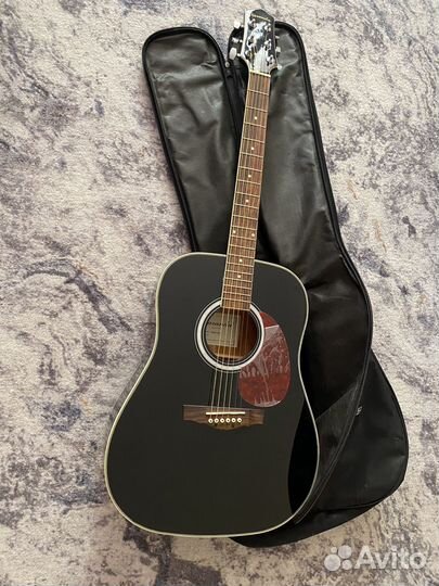 Гитара новая