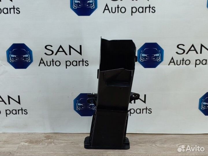 Воздухозаборник M-Tex обвес правый Bmw 5 F10