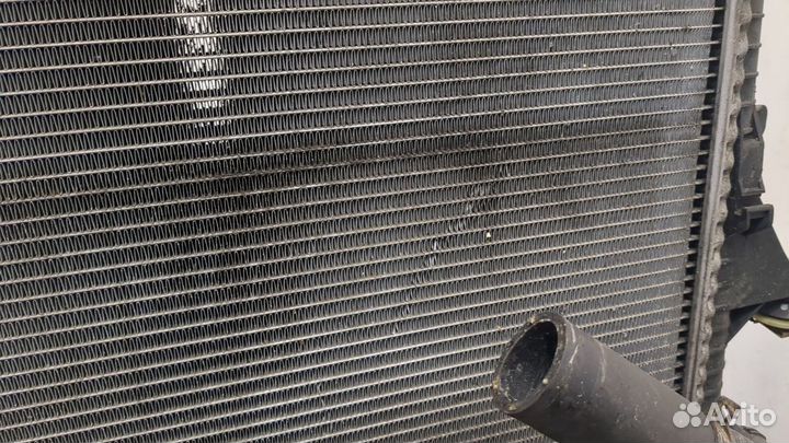 Радиатор охлаждения двигателя Volkswagen Touareg
