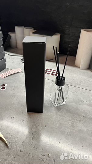 Флакон с коробкой