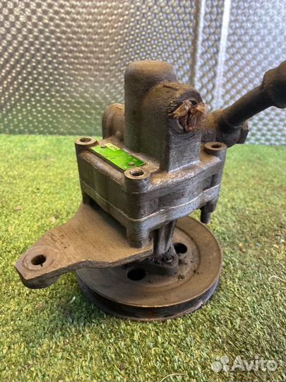 Насос гур Audi 80 PM 194039 1.8 1991