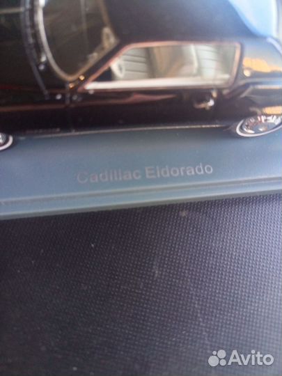 Модель машины Cadillac Eldorado